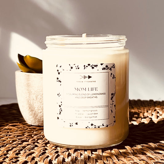 MOM LIFE 8 oz tumbler candle